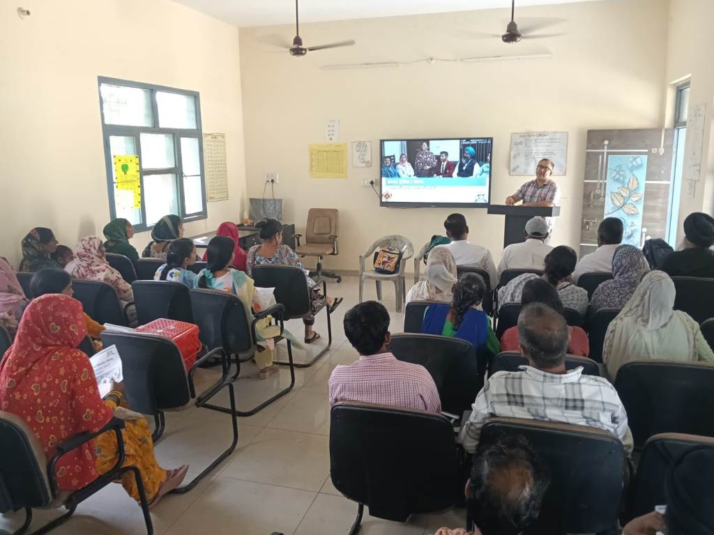 Training of School Managing Committees Completed at Khanpur School
